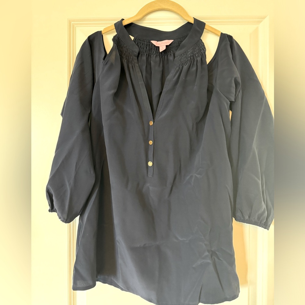 Lilly Pulitzer, navy blue cold shoulder blouse